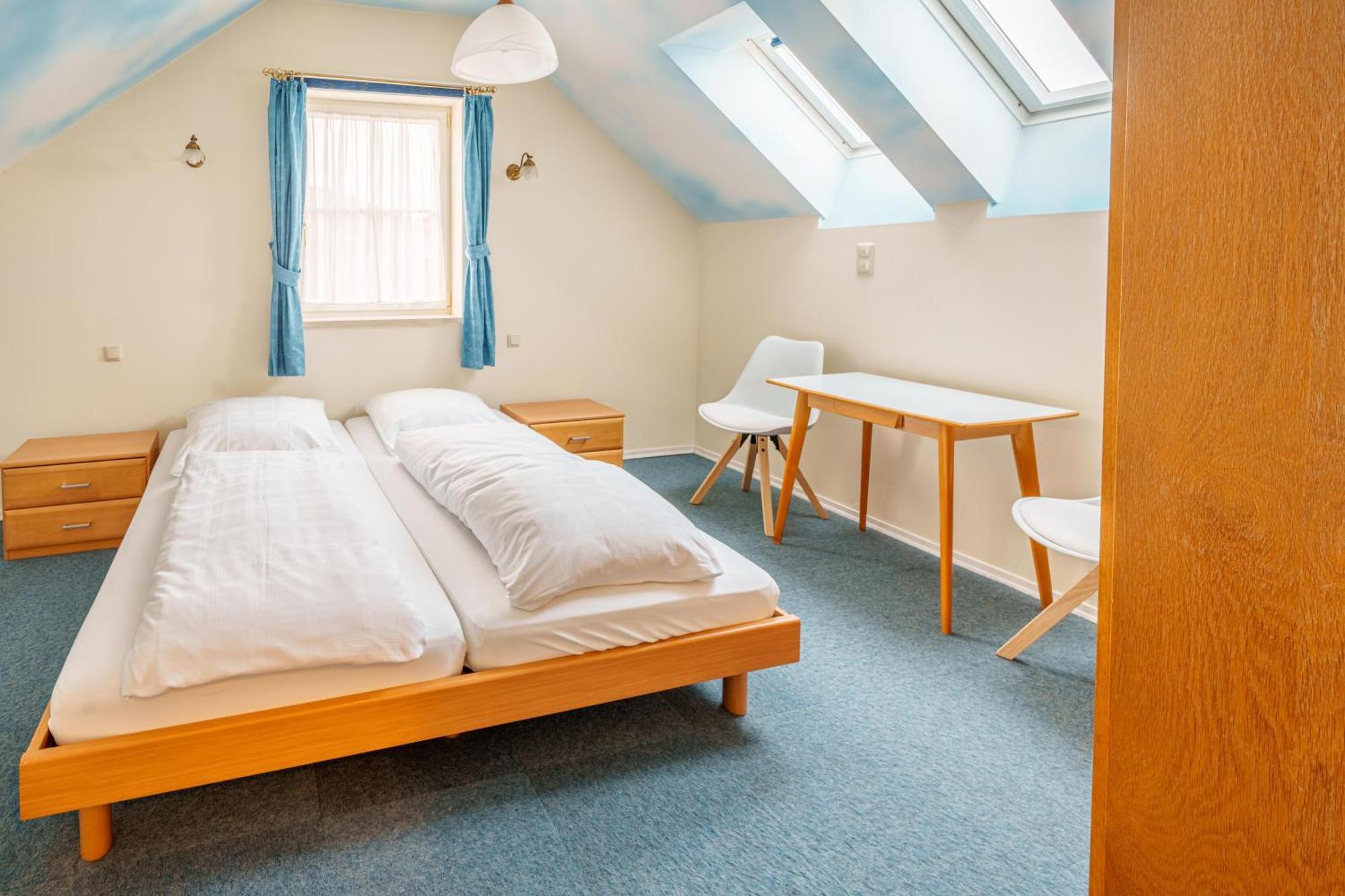 Koenig Ludwig Design Hotel Neu Zimmer Mit Sauna Oder Whirlpool Oder Mehr Altötting Exterior foto